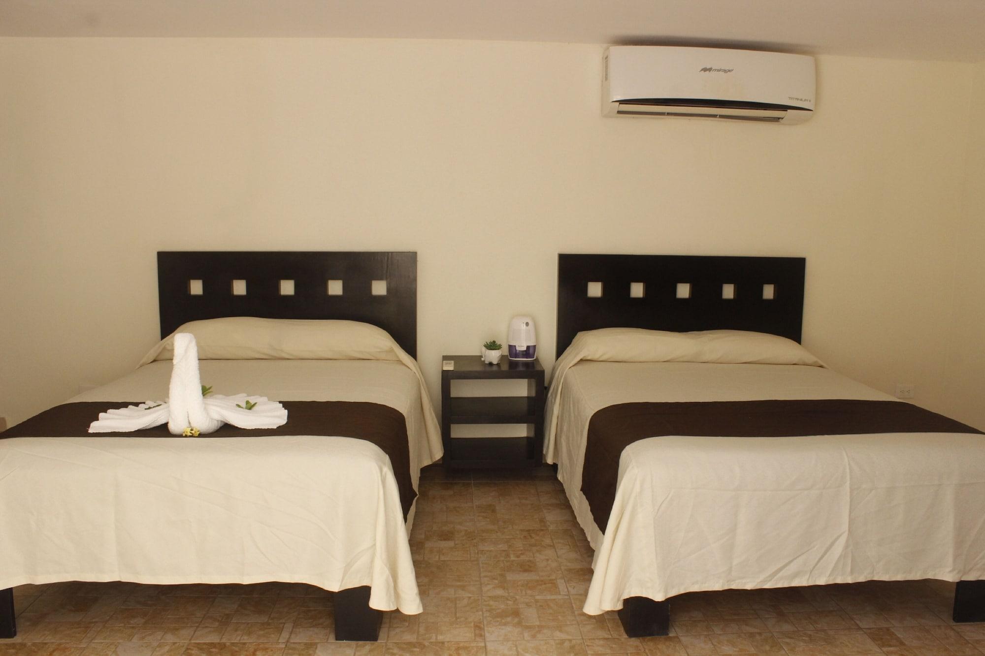 Luciana Hotel & Beach Club Плайя-дель-Кармен Екстер'єр фото