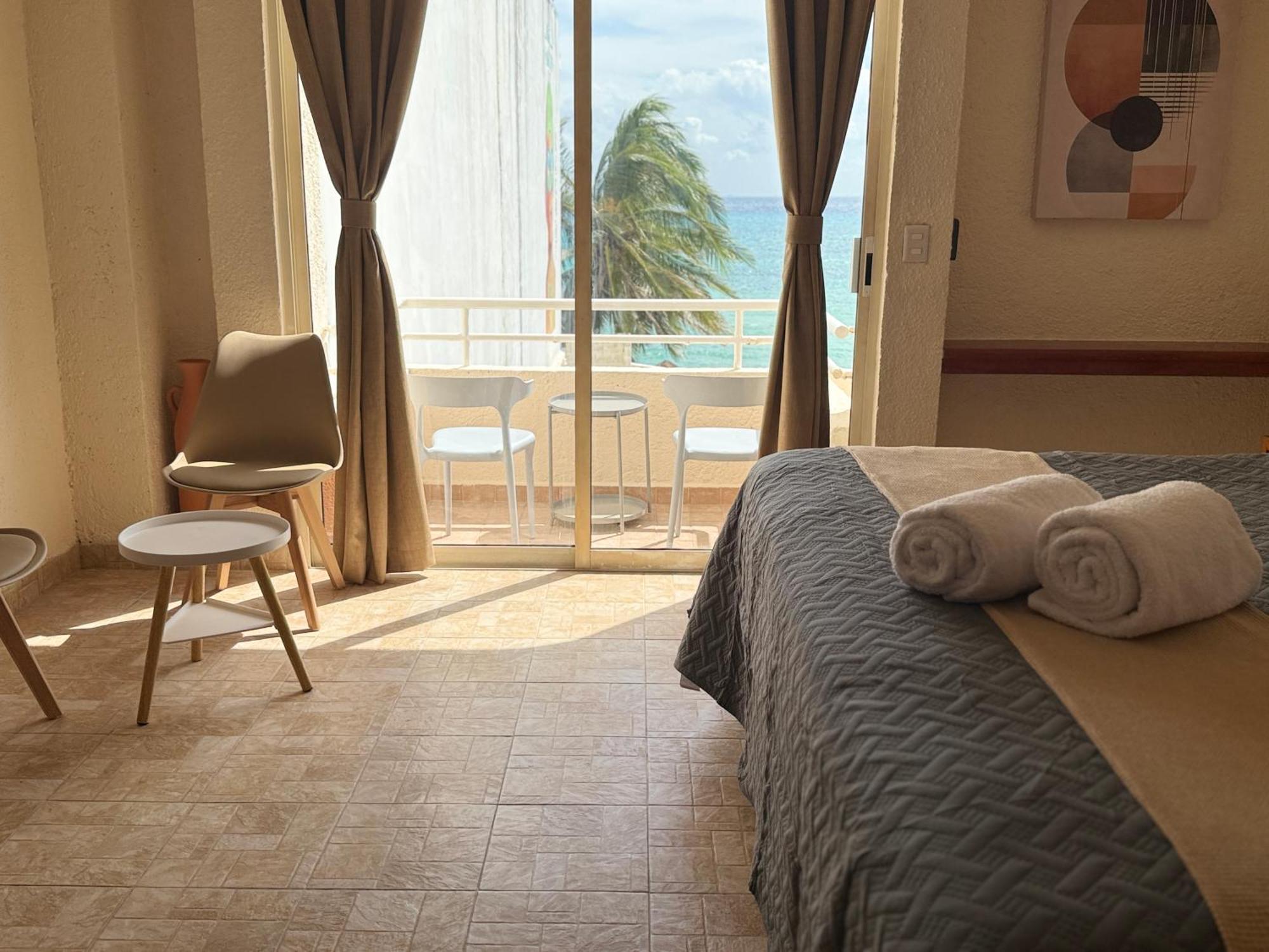 Luciana Hotel & Beach Club Плайя-дель-Кармен Номер фото